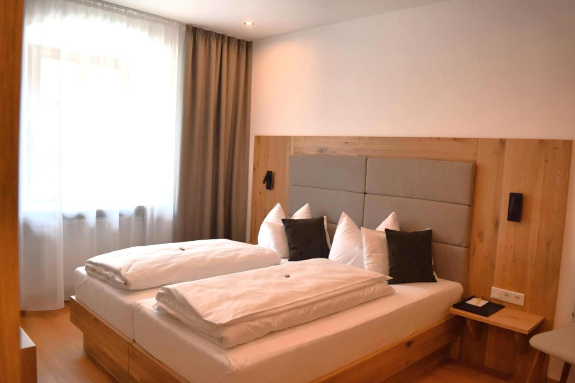 Hotel Zum Braeu Kinding Exterior foto